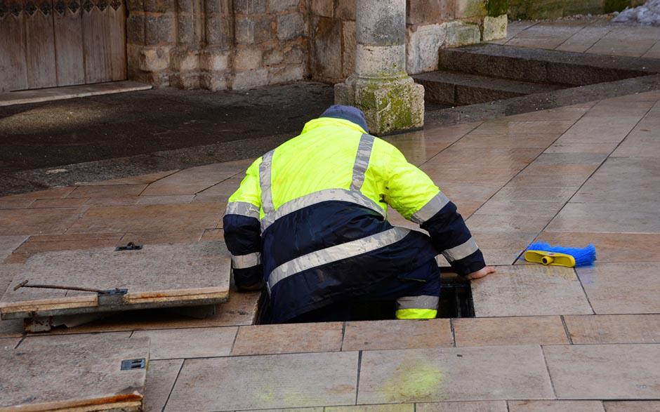 débouchage canalisation prix Fosses